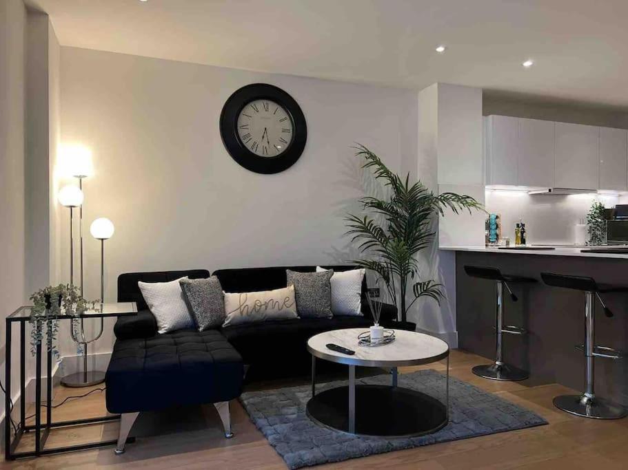 Beautiful Stay In Central Wembley ลอนดอน ภายนอก รูปภาพ